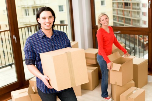 Load-based and cubic-yard storage quote options for mixed items