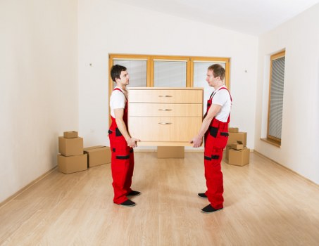 Haroldwood man and van help for residential and business moves